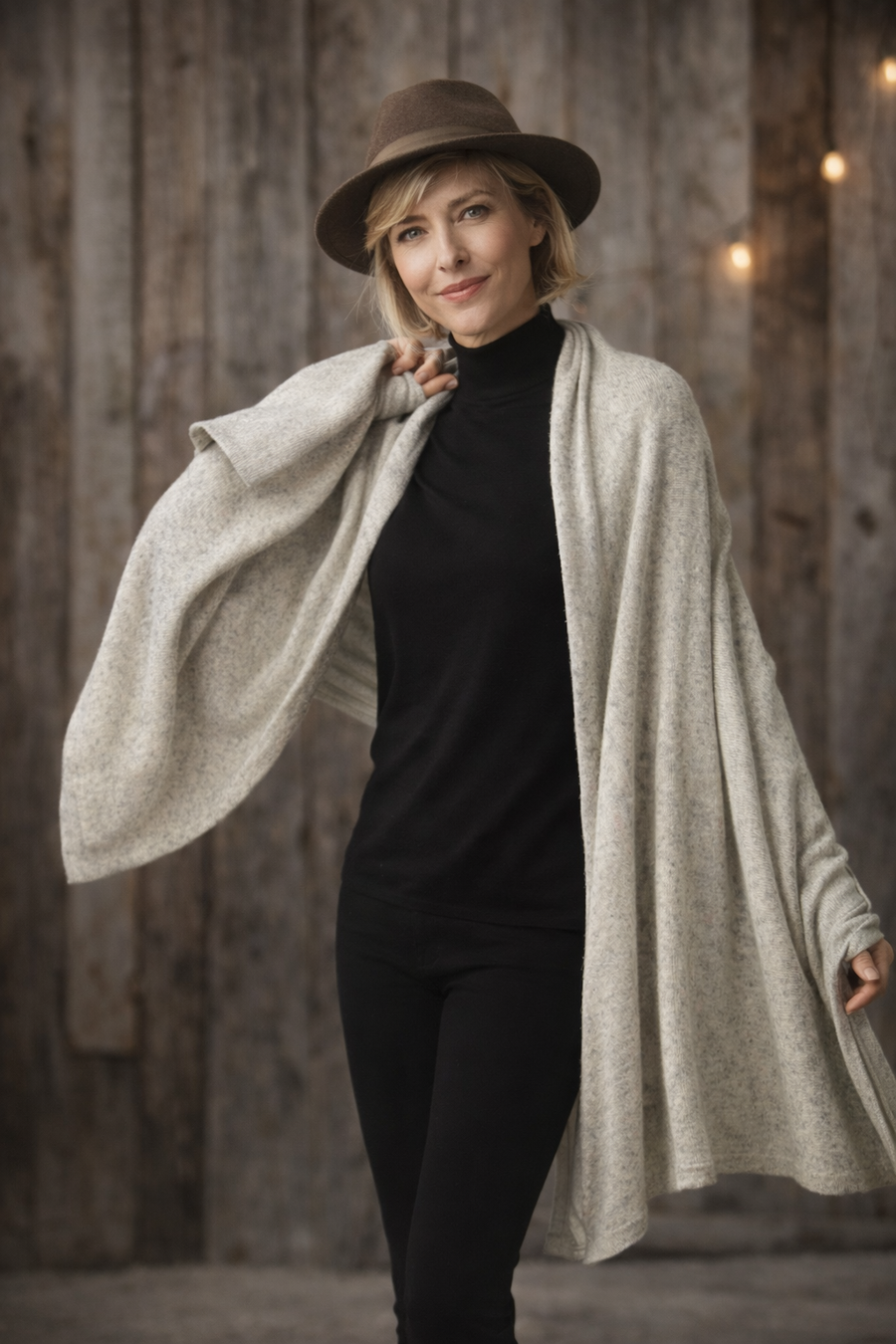Ivory Grainy 100% Cashmere Knitted Julian Travel Wrap/ Scarf